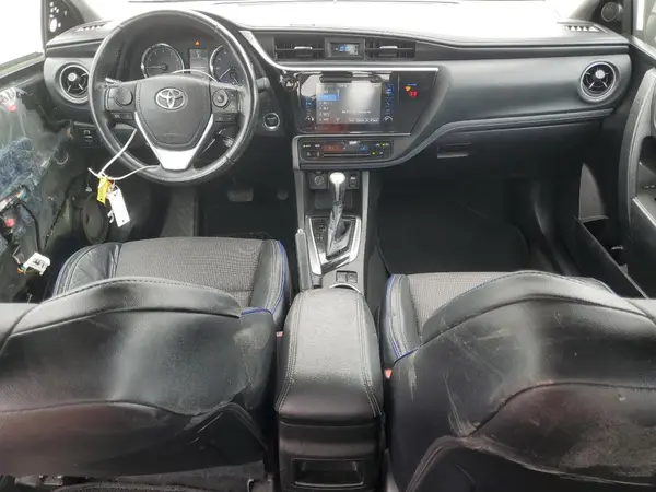 5YFBURHE2KP920979 2019 TOYOTA COROLLA - Image 8