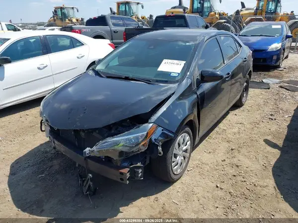5YFBURHE2KP921291 2019 TOYOTA COROLLA - Image 2