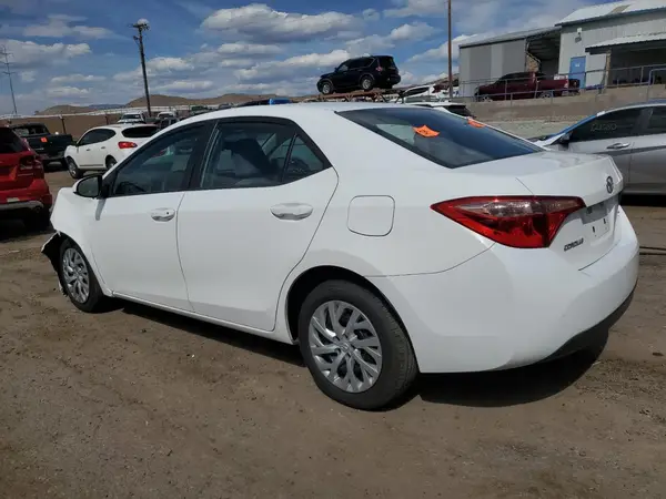 5YFBURHE2KP924224 2019 TOYOTA COROLLA - Image 2