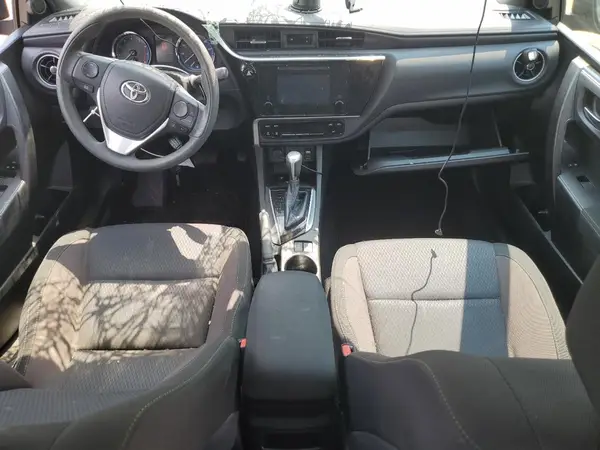 5YFBURHE2KP926961 2019 TOYOTA COROLLA - Image 8