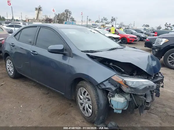 5YFBURHE2KP927737 2019 TOYOTA COROLLA - Image 1