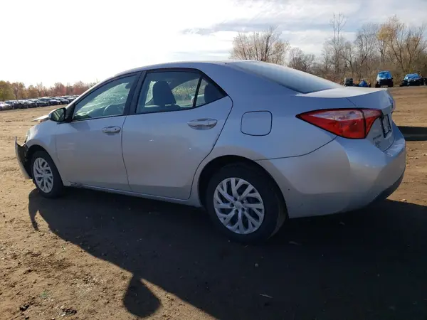 5YFBURHE2KP927785 2019 TOYOTA COROLLA - Image 2