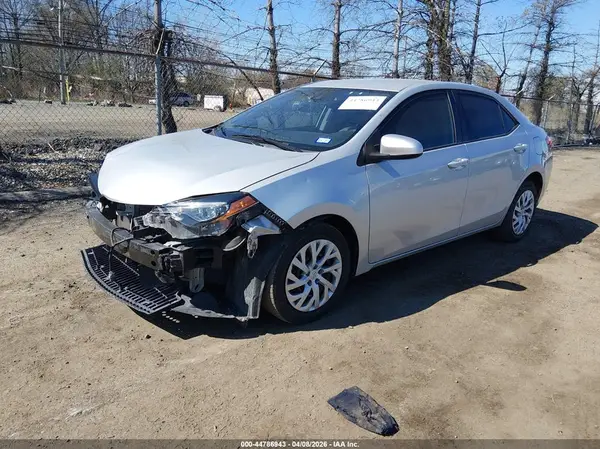 5YFBURHE2KP928130 2019 TOYOTA COROLLA - Image 2