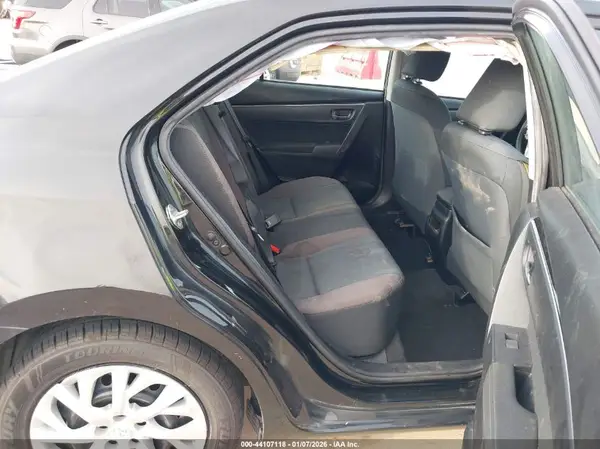 5YFBURHE2KP928905 2019 TOYOTA COROLLA - Image 8