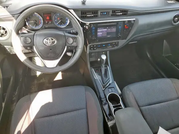 5YFBURHE2KP930945 2019 TOYOTA COROLLA - Image 8