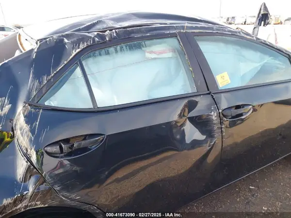 5YFBURHE2KP935806 2019 TOYOTA COROLLA - Image 8