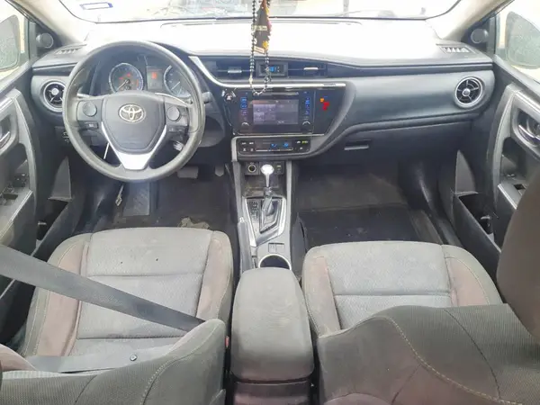 5YFBURHE2KP935935 2019 TOYOTA COROLLA - Image 8