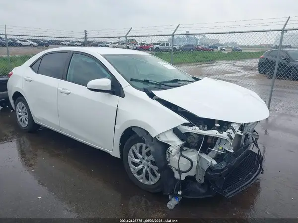 5YFBURHE2KP936521 2019 TOYOTA COROLLA - Image 1