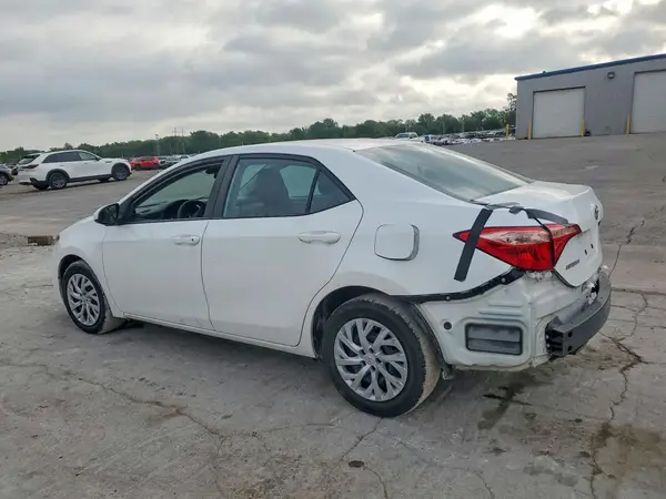 5YFBURHE2KP937216 2019 TOYOTA COROLLA - Image 2