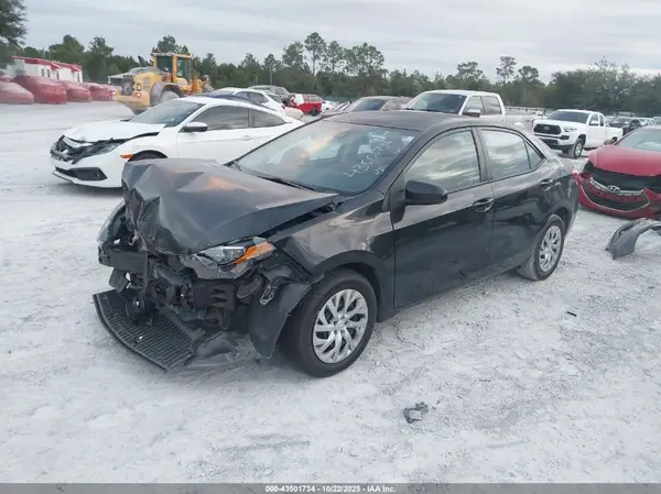 5YFBURHE2KP937989 2019 TOYOTA COROLLA - Image 2