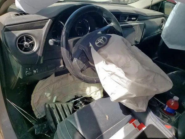 5YFBURHE2KP938351 2019 TOYOTA COROLLA - Image 8