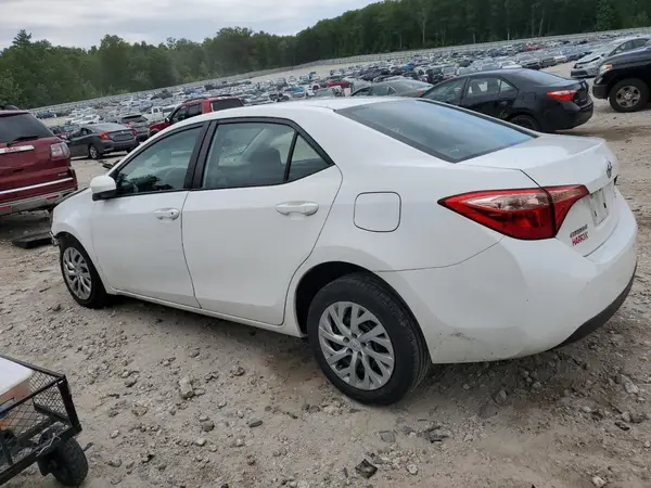 5YFBURHE2KP938558 2019 TOYOTA COROLLA - Image 2