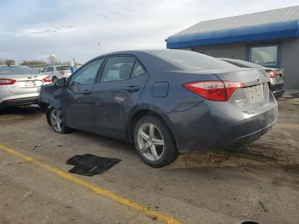 5YFBURHE2KP938981 2019 TOYOTA COROLLA - Image 2