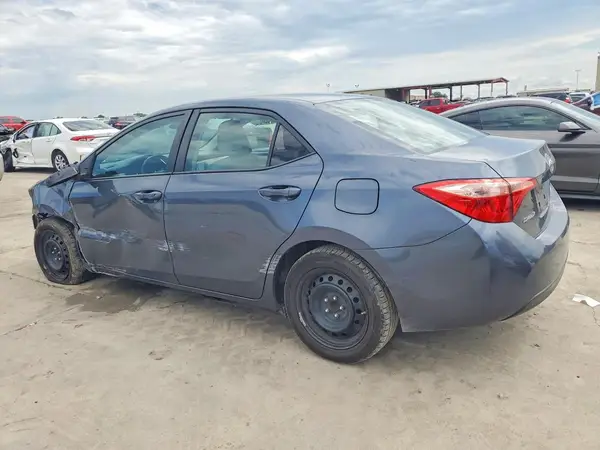 5YFBURHE2KP941332 2019 TOYOTA COROLLA - Image 2
