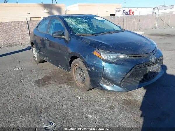 5YFBURHE2KP948779 2019 TOYOTA COROLLA - Image 1