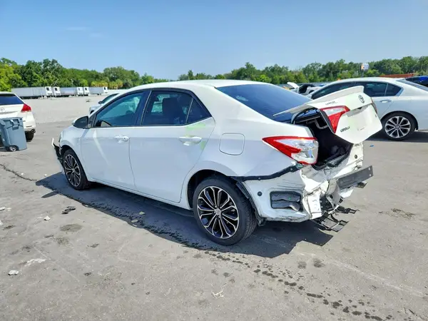 5YFBURHE3GP368383 2016 TOYOTA COROLLA - Image 2