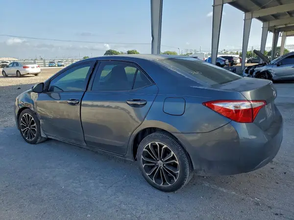 5YFBURHE3GP380193 2016 TOYOTA COROLLA - Image 2