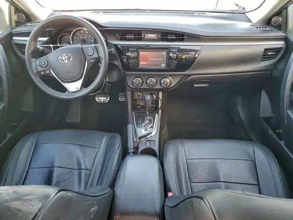 5YFBURHE3GP380193 2016 TOYOTA COROLLA - Image 8