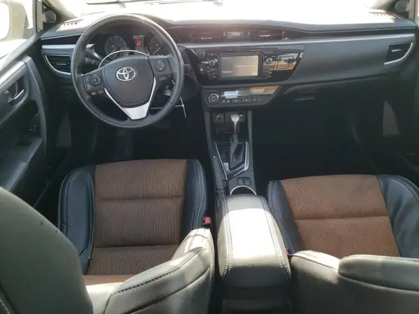 5YFBURHE3GP380310 2016 TOYOTA COROLLA - Image 8