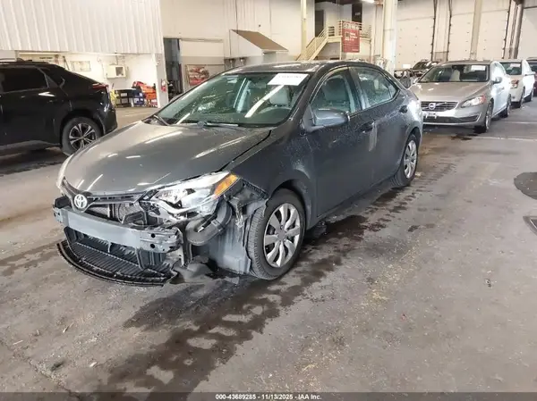 5YFBURHE3GP387841 2016 TOYOTA COROLLA - Image 2