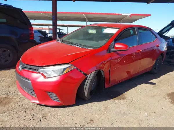 5YFBURHE3GP391419 2016 TOYOTA COROLLA - Image 2