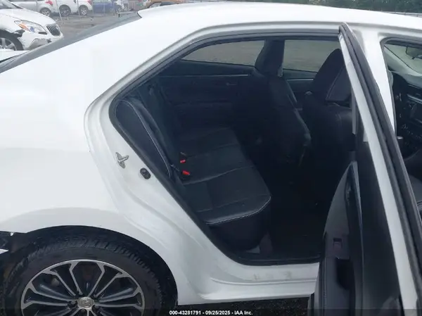 5YFBURHE3GP393915 2016 TOYOTA COROLLA - Image 8