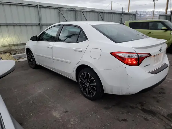 5YFBURHE3GP394000 2016 TOYOTA COROLLA - Image 2