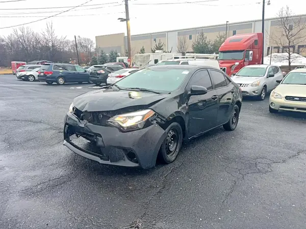 5YFBURHE3GP394224 2016 TOYOTA COROLLA - Image 2