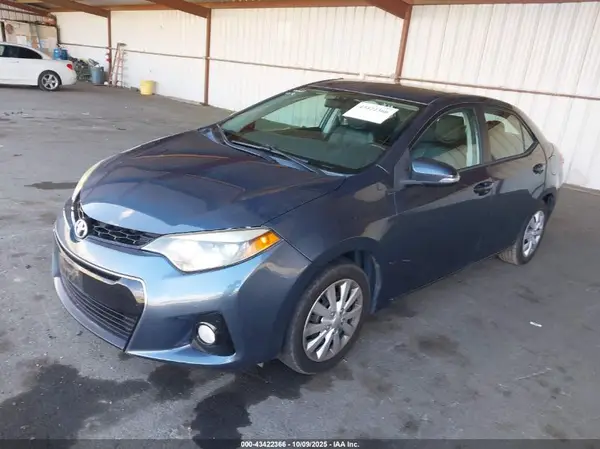 5YFBURHE3GP397866 2016 TOYOTA COROLLA - Image 2