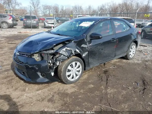 5YFBURHE3GP401771 2016 TOYOTA COROLLA - Image 2