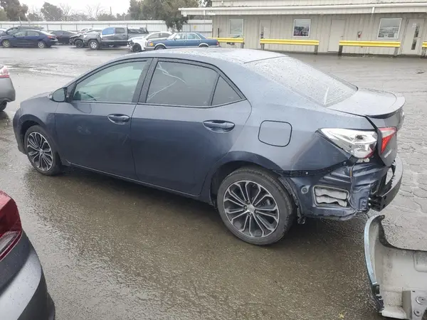 5YFBURHE3GP405450 2016 TOYOTA COROLLA - Image 2