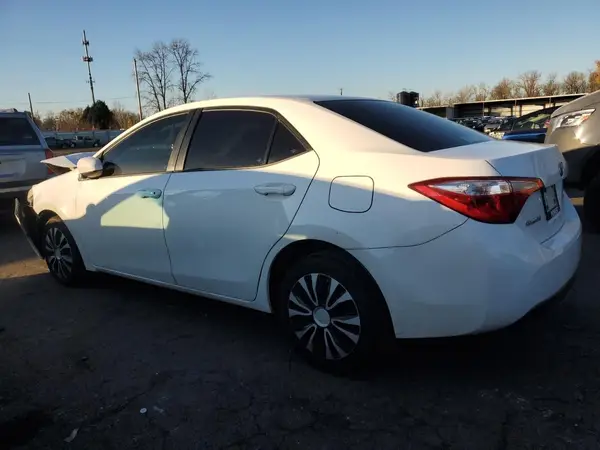 5YFBURHE3GP411670 2016 TOYOTA COROLLA - Image 2