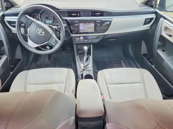 5YFBURHE3GP417033 2016 TOYOTA COROLLA - Image 8