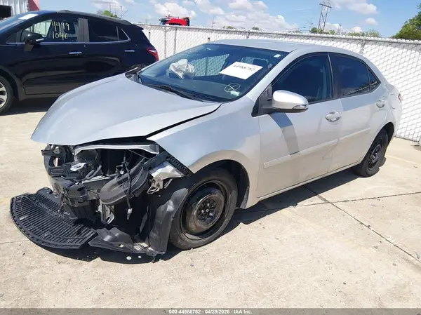 5YFBURHE3GP435905 2016 TOYOTA COROLLA - Image 2