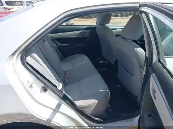 5YFBURHE3GP439677 2016 TOYOTA COROLLA - Image 8