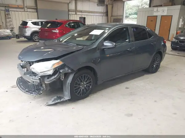 5YFBURHE3GP444331 2016 TOYOTA COROLLA - Image 2