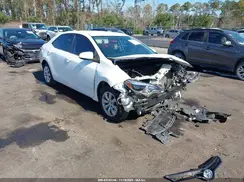 5YFBURHE3GP444619 2016 TOYOTA COROLLA