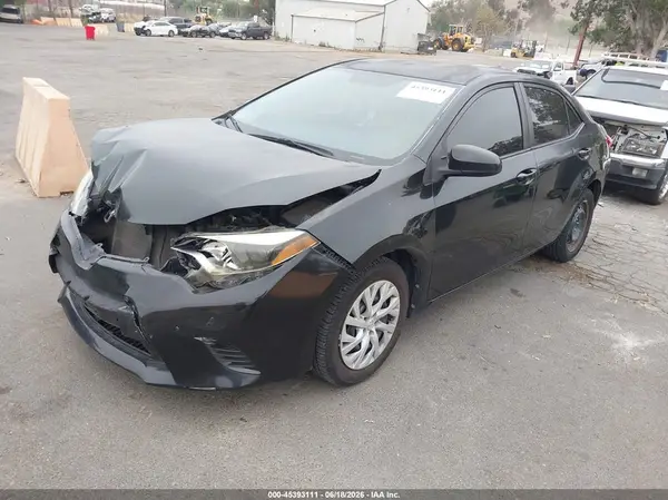 5YFBURHE3GP447276 2016 TOYOTA COROLLA - Image 2