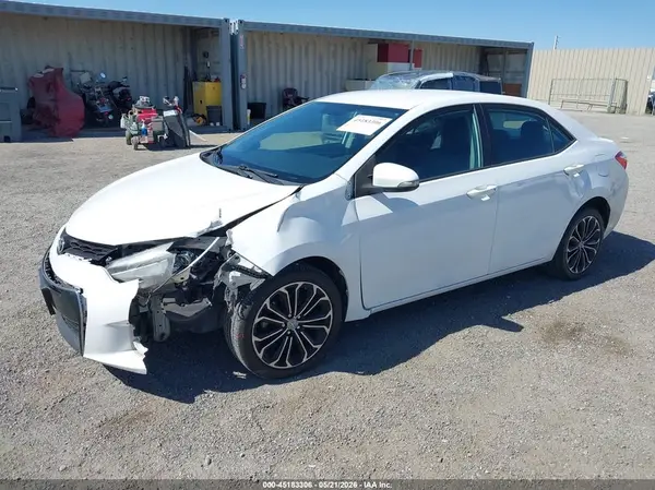 5YFBURHE3GP447990 2016 TOYOTA COROLLA - Image 2
