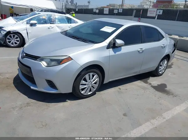 5YFBURHE3GP449769 2016 TOYOTA COROLLA - Image 2