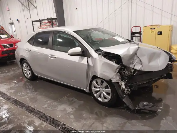 5YFBURHE3GP451344 2016 TOYOTA COROLLA - Image 1