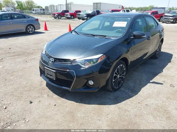 5YFBURHE3GP452056 2016 TOYOTA COROLLA - Image 2