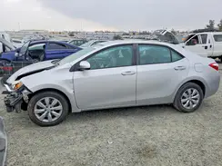 5YFBURHE3GP452140 2016 TOYOTA COROLLA