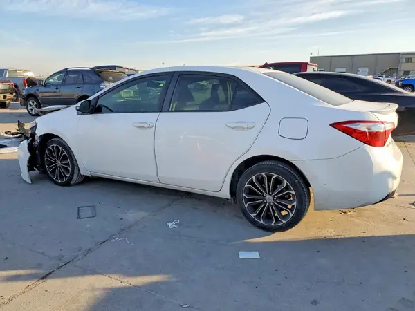5YFBURHE3GP455104 2016 TOYOTA COROLLA - Image 2