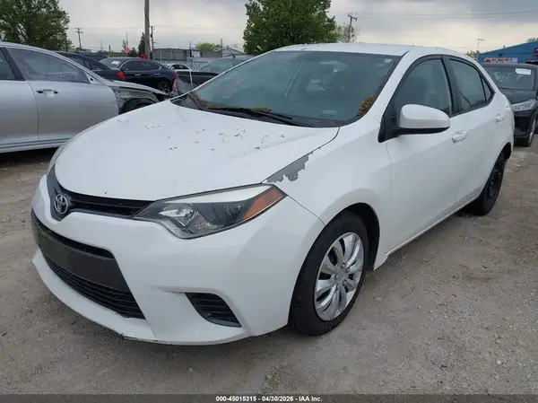 5YFBURHE3GP462845 2016 TOYOTA COROLLA - Image 2