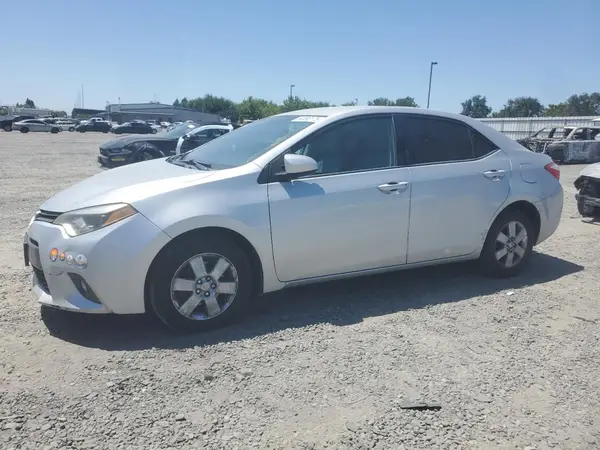 5YFBURHE3GP470461 2016 TOYOTA COROLLA - Image 1