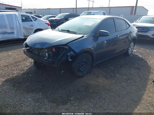 5YFBURHE3GP471030 2016 TOYOTA COROLLA - Image 2