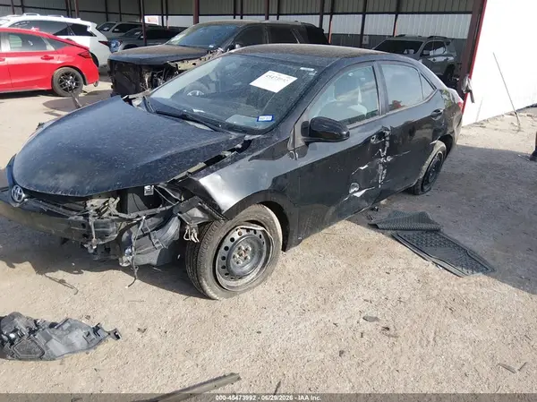5YFBURHE3GP474154 2016 TOYOTA COROLLA - Image 2