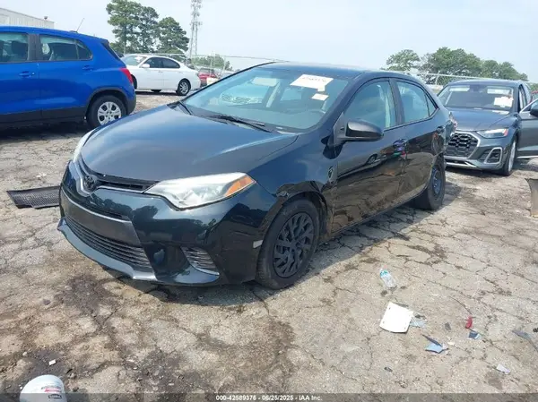 5YFBURHE3GP478835 2016 TOYOTA COROLLA - Image 2
