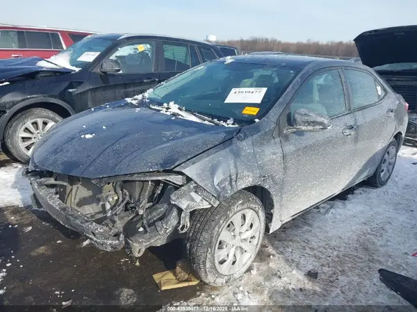 5YFBURHE3GP484182 2016 TOYOTA COROLLA - Image 2